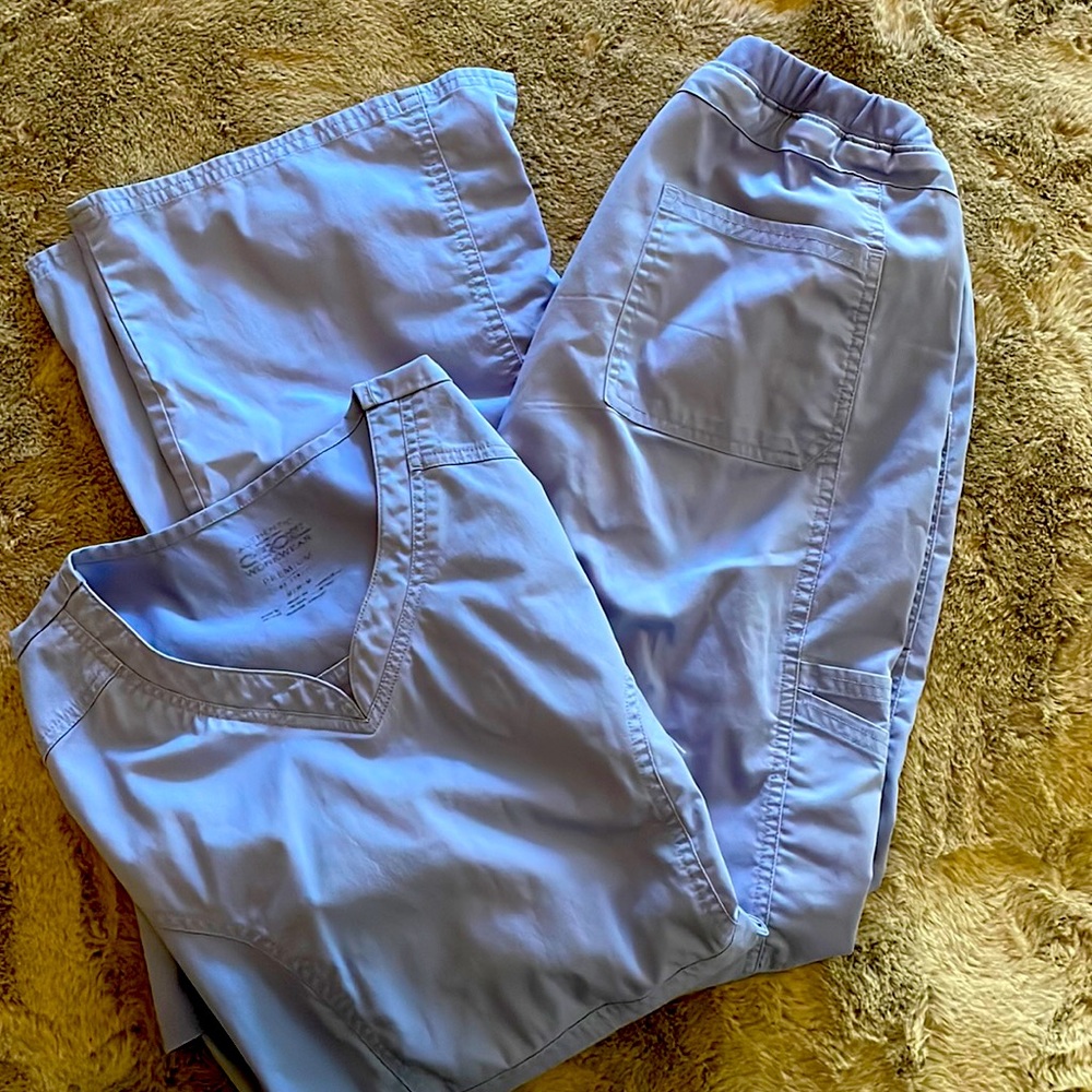 Cherokee scrub set